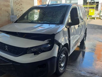 Авто Peugeot Partner 2021 № 8382418