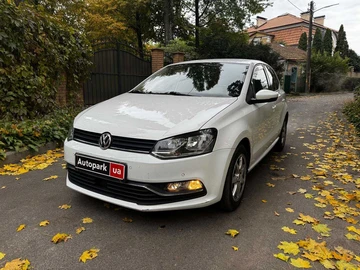Авто Volkswagen Polo 2015 № 8382898