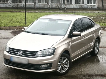 Авто Volkswagen Polo 2016 № 8382904