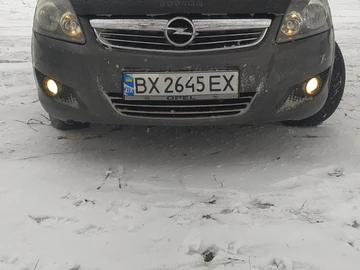 Авто Opel Zafira 2010 № 8382912