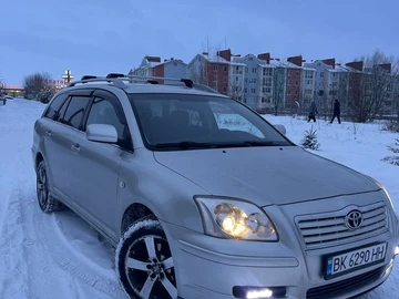 Авто Toyota Avensis 2004 № 8382950