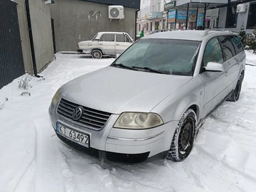 Авто Volkswagen Passat Variant 2003 № 8382986