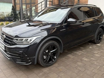 Авто Volkswagen Tiguan 2023 № 8383361