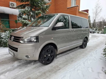 Авто Volkswagen Multivan 2010 № 8383380
