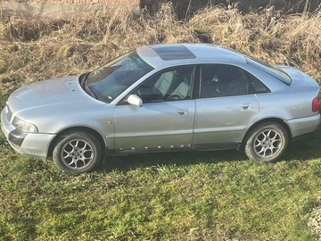 Авто Audi A4 1988 № 8383385