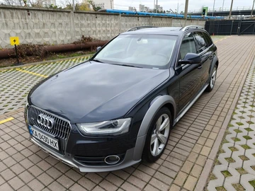 Авто Audi A4 2013 № 8383413