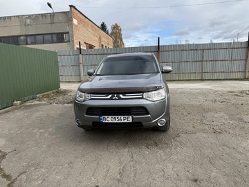 Авто Mitsubishi Outlander 2013 № 8383420