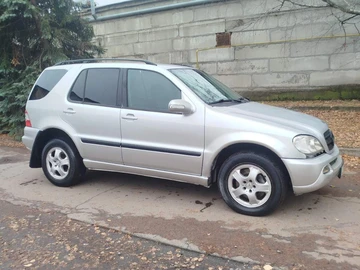 Авто Mercedes Ml Серия 2004 № 8383432