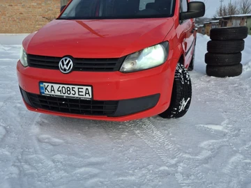 Авто Volkswagen Caddy 2013 № 8383711