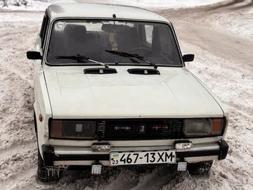 Авто ВАЗ 2105 1989 № 8384191