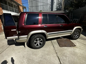 Авто Isuzu Trooper 2002 № 8384207