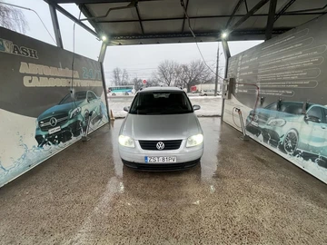 Авто Volkswagen Touran 2004 № 8384226