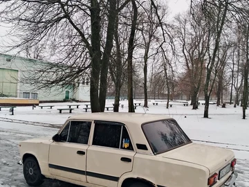 Авто ВАЗ 2113 1986 № 8384421