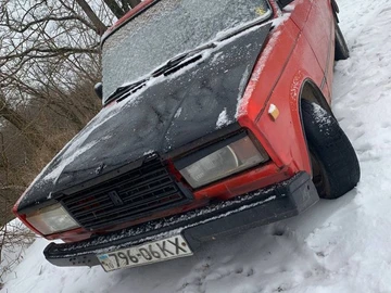 Авто ВАЗ 2107 1992 № 8384442