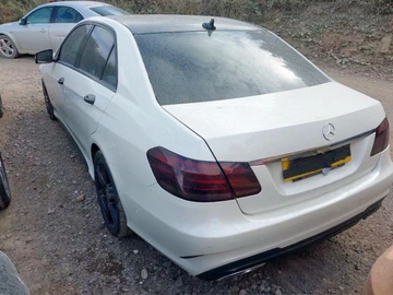 Авто Mercedes 220 2018 № 8384557
