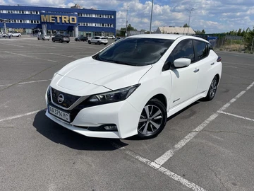Авто Nissan Leaf 2018 № 8384558