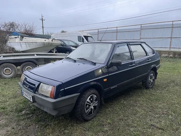 Авто ВАЗ 2109 1990 № 8384614