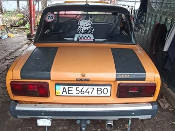 Авто ВАЗ 2105 1986 № 8384938