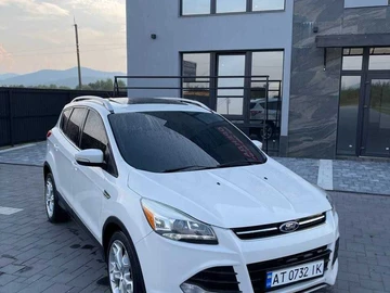 Авто Ford Escape 2015 № 8385094
