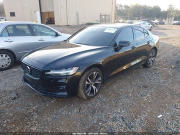 Авто Volvo S60 2023 № 8385201