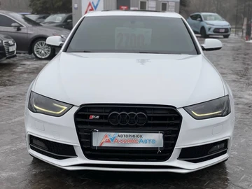 Авто Audi A4 2015 № 8385233