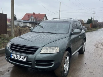 Авто Volkswagen Touareg 2003 № 8385350
