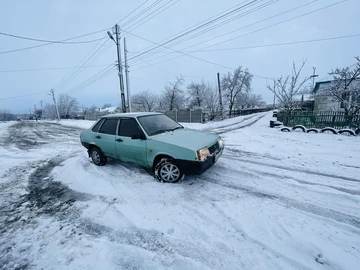 Авто ВАЗ 21099 2004 № 8385471