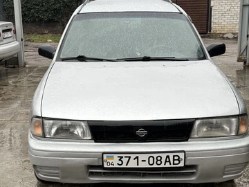 Авто Nissan Sunny 1993 № 8385692