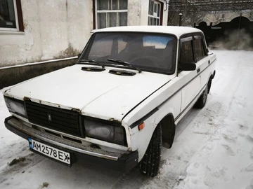 Авто ВАЗ 2107 1996 № 8385696