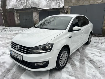 Авто Volkswagen Polo 2016 № 8385790