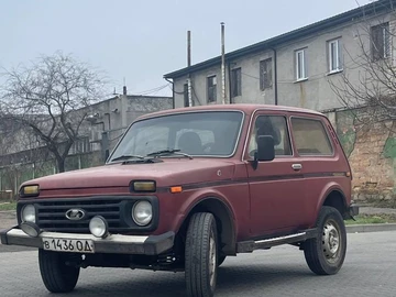 Авто ВАЗ 2121 1990 № 8385808