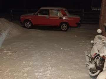 Авто ВАЗ 2103 1984 № 8385826