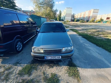 Авто Opel Vectra 1992 № 8385827
