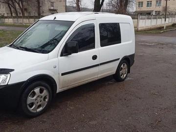 Авто Opel Combo 2004 № 8385962