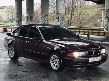 Авто BMW 5 Серия 1996 № 8386112