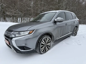 Авто Mitsubishi Outlander 2019 № 8386572
