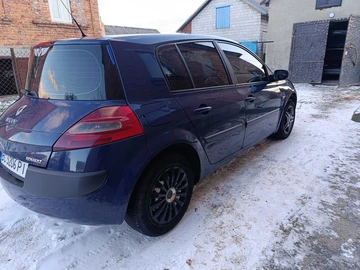 Авто Renault 4 2006 № 8387068