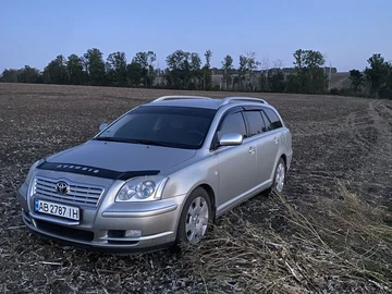 Авто Toyota Avensis 2004 № 8387087