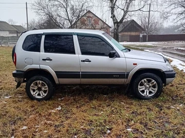 Авто Chevrolet Niva 2006 № 8387119