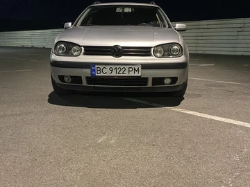 Авто Volkswagen Golf 2001 № 8387234
