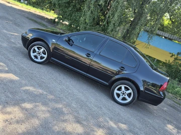 Авто Volkswagen Bora 2005 № 8387333