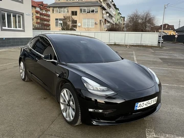 Авто Tesla Model 3 2020 № 8387477