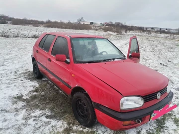 Авто Volkswagen Golf 1993 № 8387501