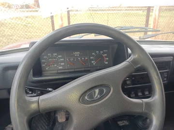Авто ВАЗ 21213 1991 № 8387652