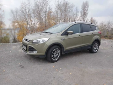Авто Ford Kuga 2013 № 8387701