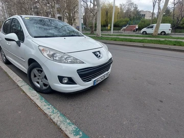 Авто Peugeot 207 2010 № 8387833