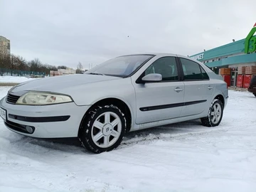 Авто Renault 4 2003 № 8388309