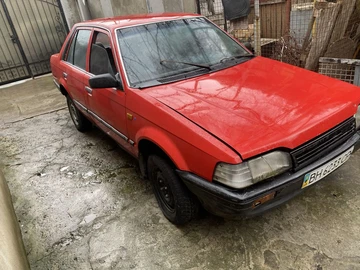 Авто Mazda 323 1988 № 8388366
