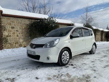 Авто Nissan Note 2010 № 8388470