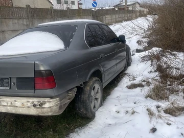 Авто BMW 5 Серия 1991 № 8388485